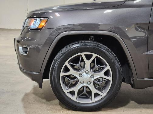 2018 Jeep Grand Cherokee Sterling Edition