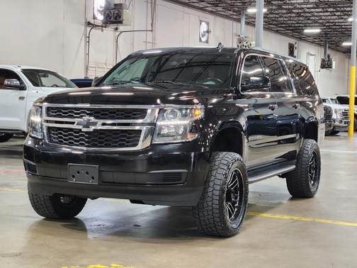 2017 Chevrolet Suburban LS