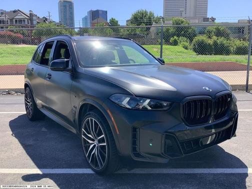 2024 BMW X5 M60i