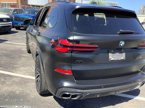 2024 BMW X5 M60i