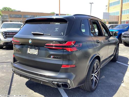 2024 BMW X5 M60i