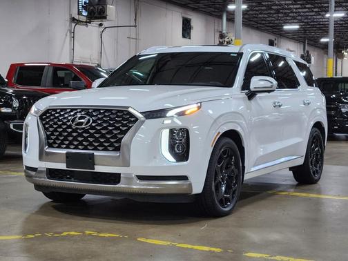 White 2022 Hyundai PALISADE Calligraphy
