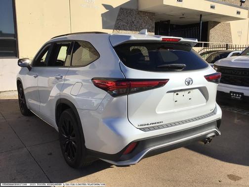 2023 Toyota Highlander XSE