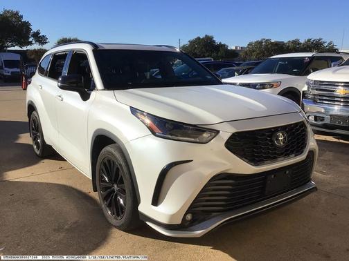 2023 Toyota Highlander XSE