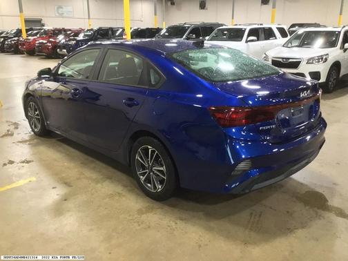 2022 Kia Forte LXS