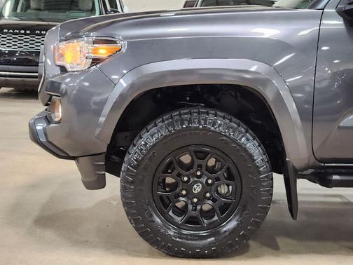 Gray 2022 Toyota Tacoma SR5