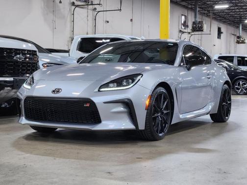 2024 Toyota GR86 Premium