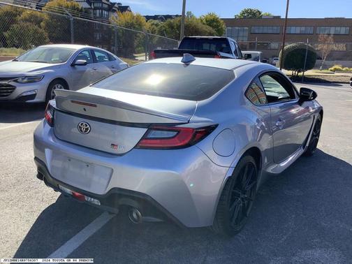 2024 Toyota GR86 Premium