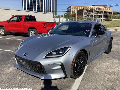 2024 Toyota GR86 Premium