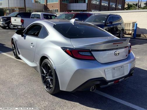 2024 Toyota GR86 Premium