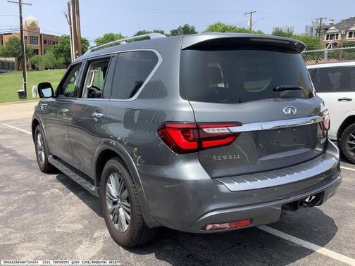 2021 INFINITI QX80 Luxe