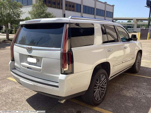 2019 Cadillac Escalade Platinum