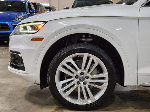 2018 Audi Q5 2.0T Prestige