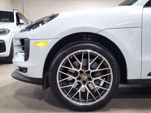 2021 Porsche Macan S