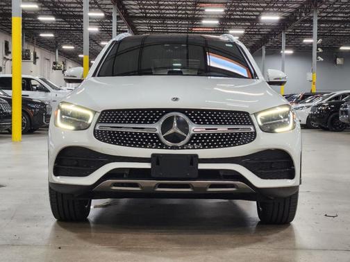 White 2022 Mercedes-Benz GLC 300 Base