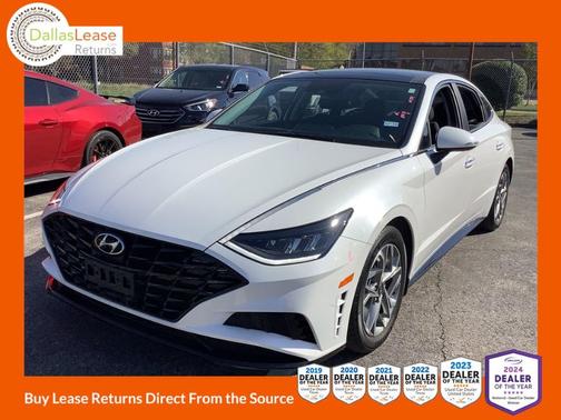 White 2022 Hyundai SONATA SEL