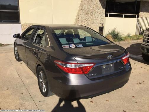 2016 Toyota Camry SE
