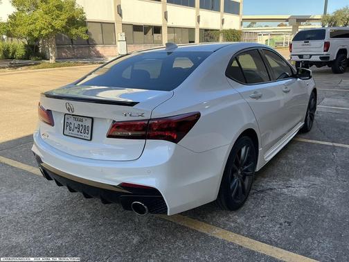 2018 Acura TLX V6 A-Spec
