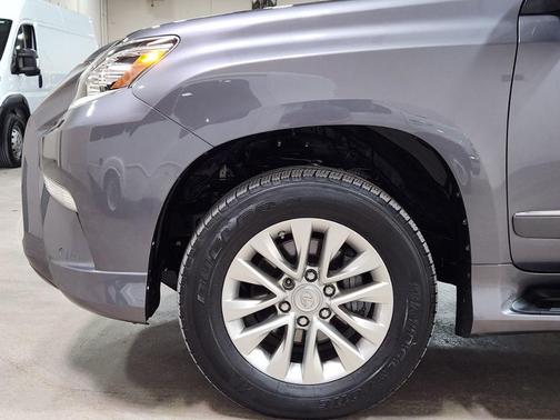 2019 Lexus GX 460 Base