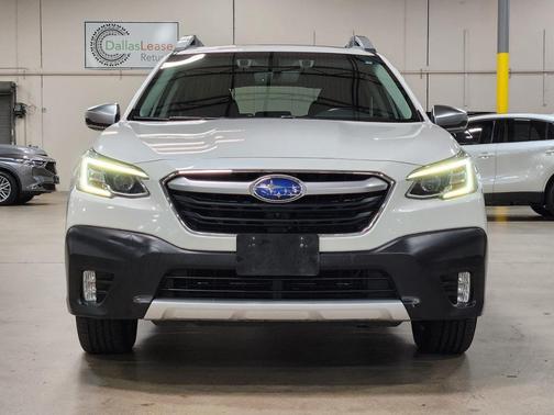 2022 Subaru Outback Touring XT