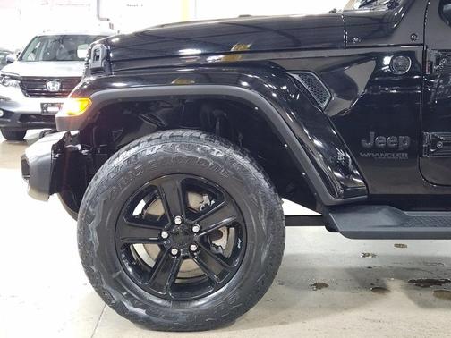 2021 Jeep Wrangler Unlimited Sahara Altitude