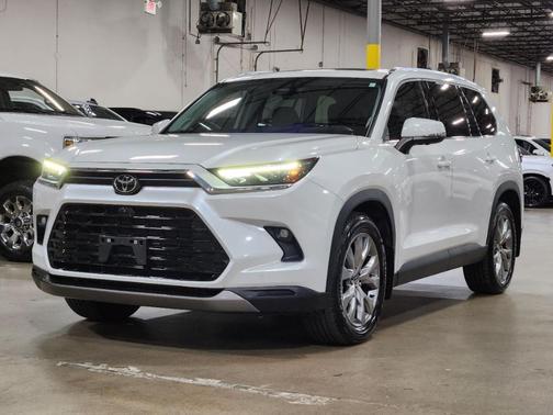 2024 Toyota Grand Highlander LIMITED