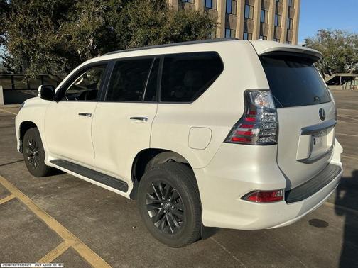 2023 Lexus GX 460 Base
