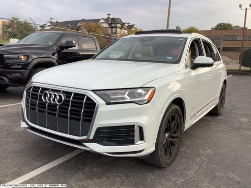 2021 Audi Q7 45 Premium Plus