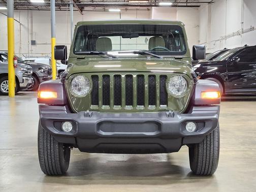 2023 Jeep Wrangler Sport