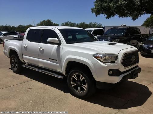2019 Toyota Tacoma TRD Sport