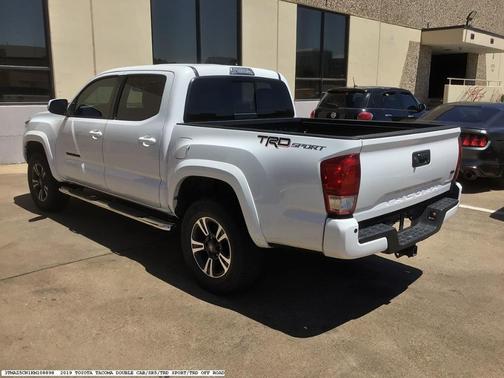 2019 Toyota Tacoma TRD Sport