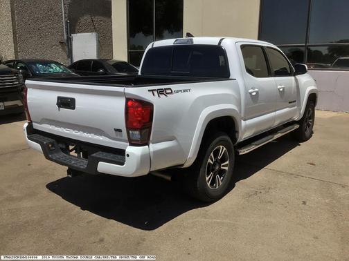 2019 Toyota Tacoma TRD Sport