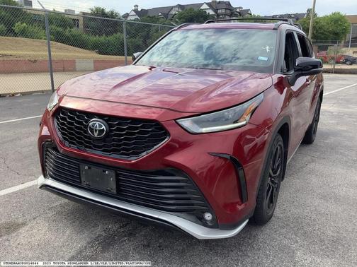Red 2023 Toyota Highlander XSE