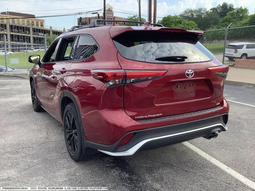 Red 2023 Toyota Highlander XSE