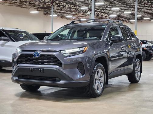 2024 Toyota RAV4 Hybrid LE