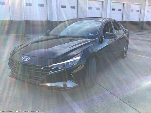 2023 Hyundai ELANTRA Limited