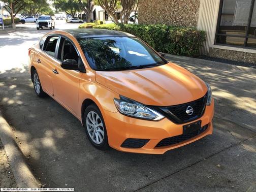 Cloud White 2018 Nissan Sentra SV