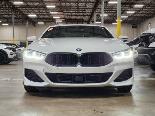 2023 BMW 840 i