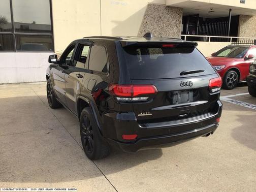 2020 Jeep Grand Cherokee Altitude