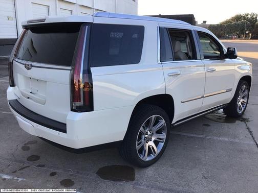 2015 Cadillac Escalade Premium
