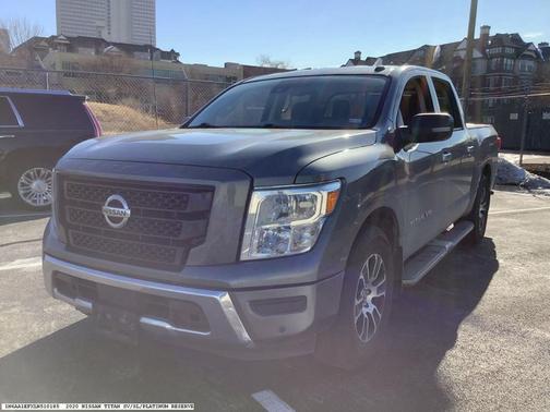 2020 Nissan Titan SV