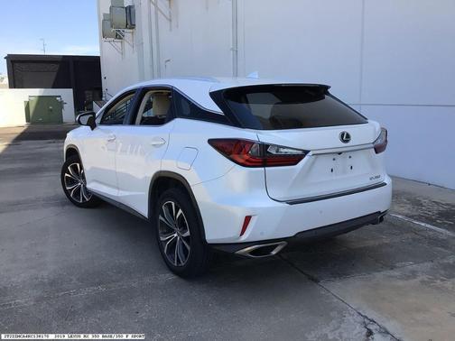 White 2019 Lexus RX 350
