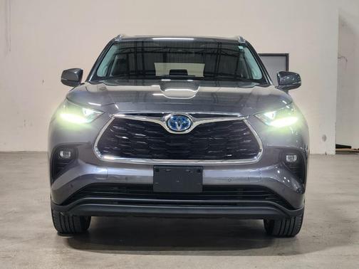 2021 Toyota Highlander Hybrid Limited