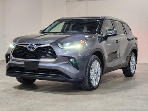 2021 Toyota Highlander Hybrid Limited