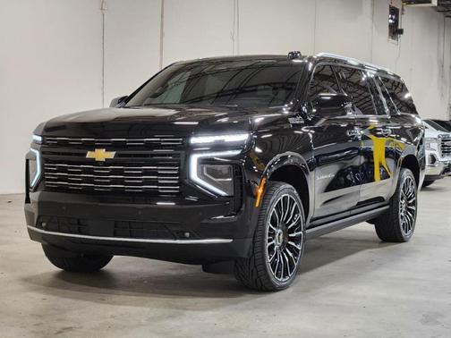 2025 Chevrolet Suburban High Country