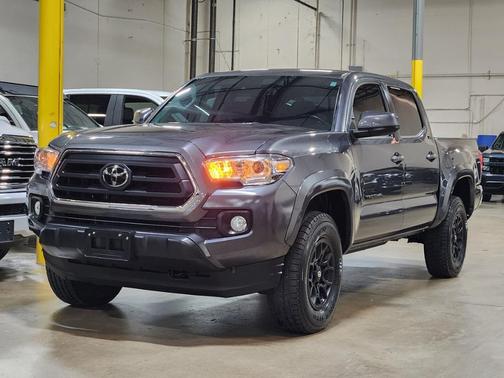 2022 Toyota Tacoma SR5