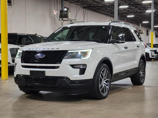 2018 Ford Explorer sport
