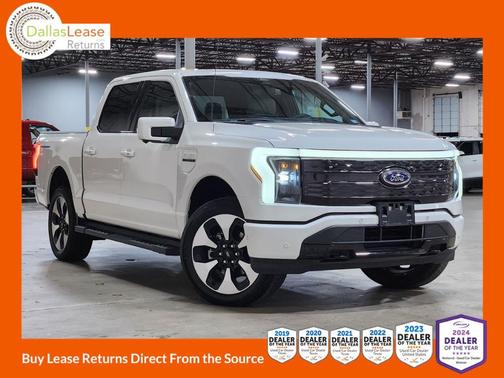 2022 Ford F-150 Lightning Platinum
