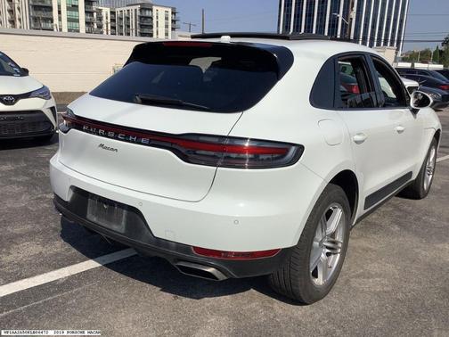 2019 Porsche Macan Base
