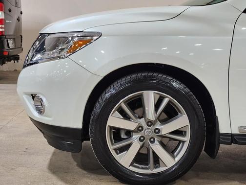 2016 Nissan Pathfinder Platinum